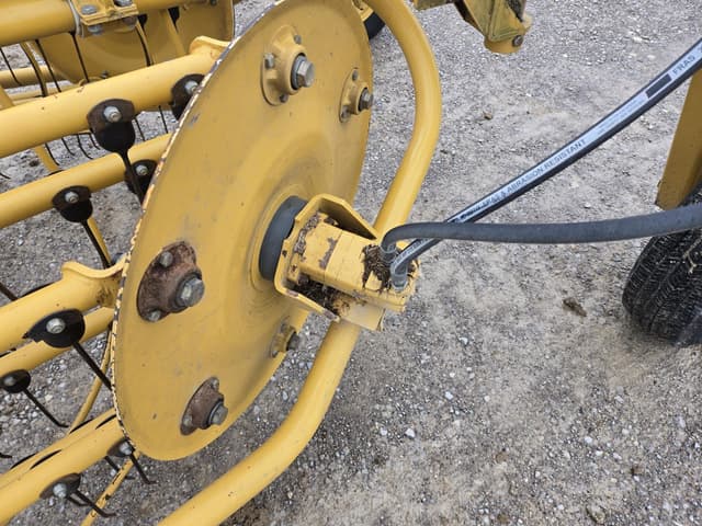 Image of Vermeer R2300 equipment image 4