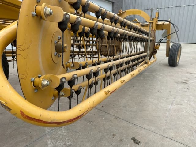 Image of Vermeer R2300 equipment image 2