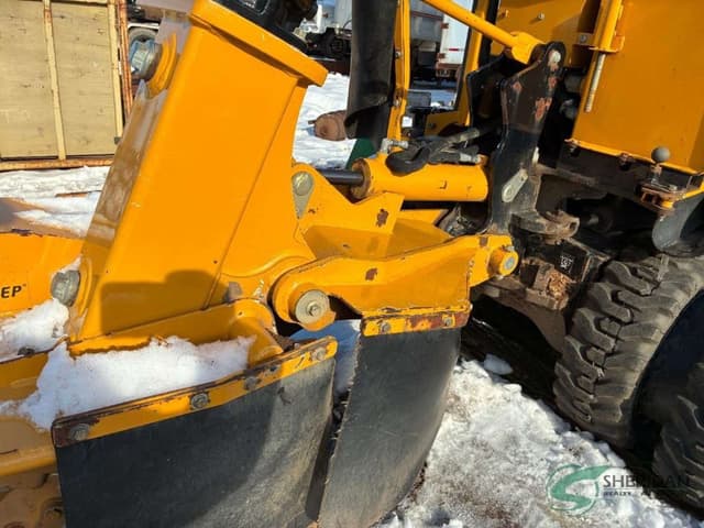 Image of Vermeer SC852 equipment image 4