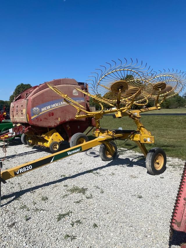 Image of Vermeer VR820 equipment image 3