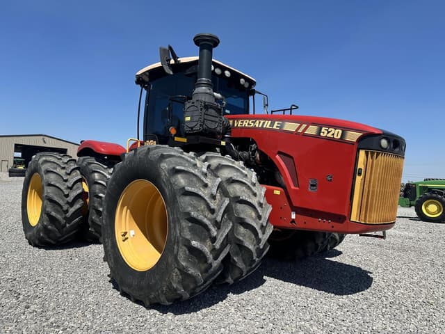 Image of Versatile 520 equipment image 1
