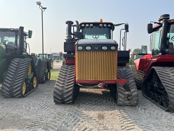 Image of Versatile 570DT equipment image 3