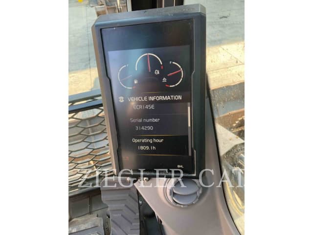 Image of Volvo ECR145EL equipment image 4