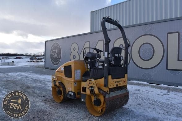 Image of Volvo DD25B equipment image 4