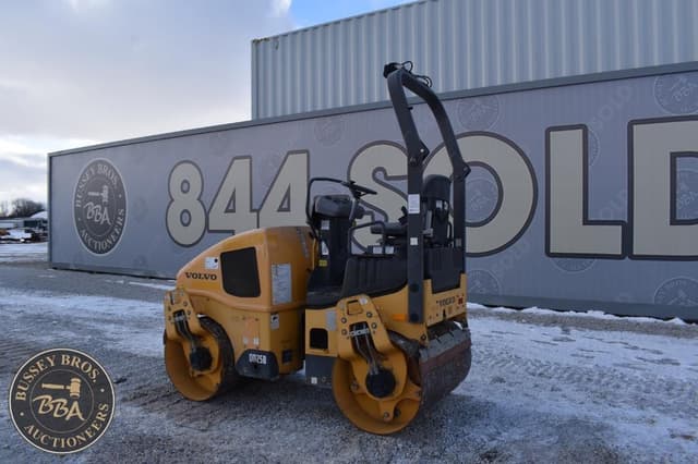 Image of Volvo DD25B equipment image 3