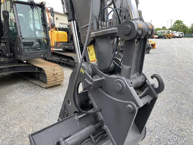 Image of Volvo EC140EL equipment image 4