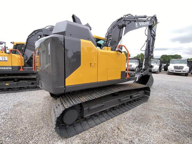 Image of Volvo EC140EL equipment image 2