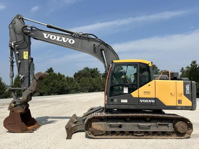Image of Volvo EC160EL equipment image 2