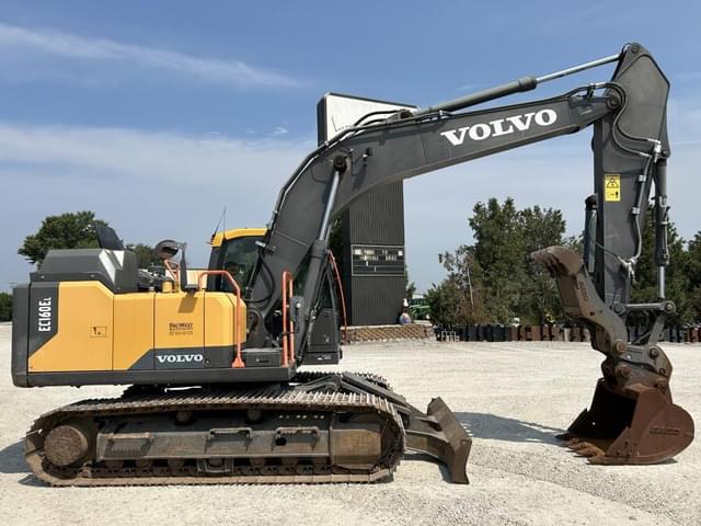 Image of Volvo EC160EL equipment image 3