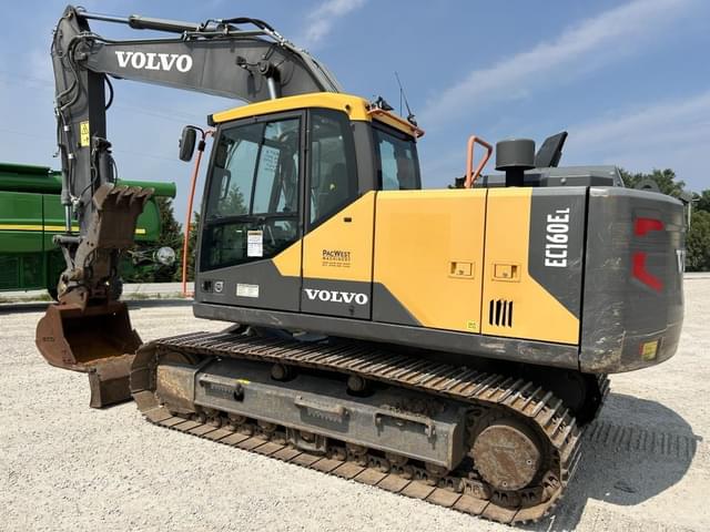 Image of Volvo EC160EL equipment image 4