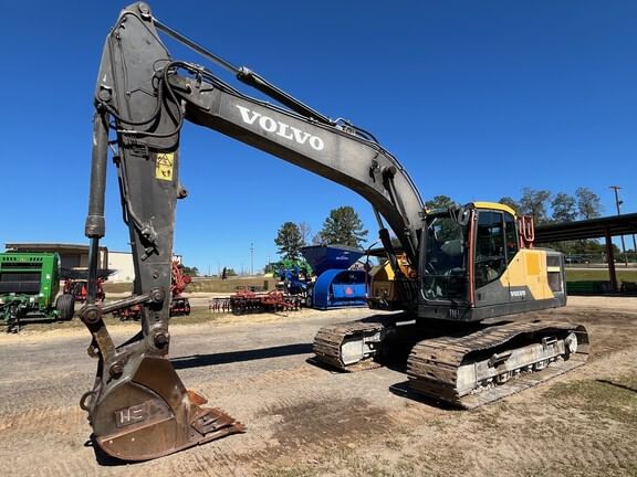 2019 Volvo EC220EL Equipment Image0