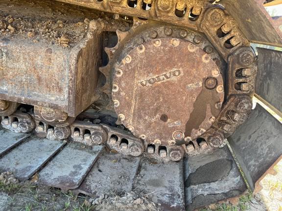Image of Volvo EC220EL equipment image 4