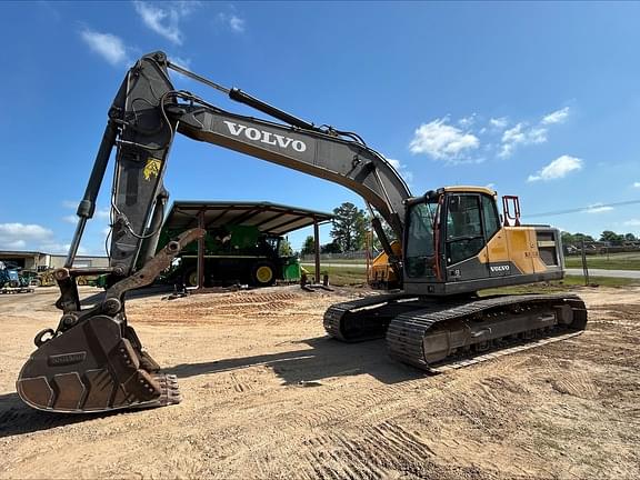 Image of Volvo EC220EL Primary image