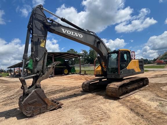 Image of Volvo EC220EL Primary image