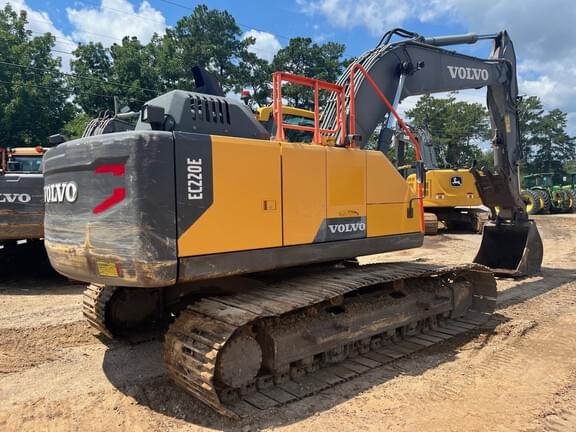 Image of Volvo EC220EL equipment image 2