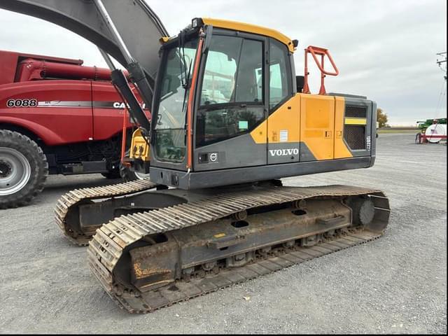 Image of Volvo EC220EL equipment image 1