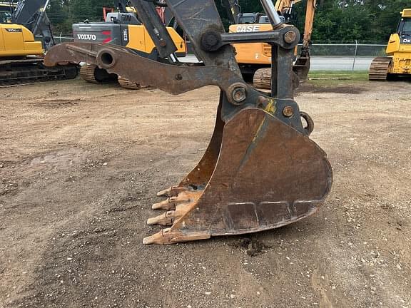 Image of Volvo EC220EL equipment image 4