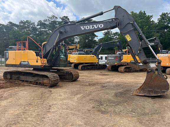Image of Volvo EC220EL equipment image 1