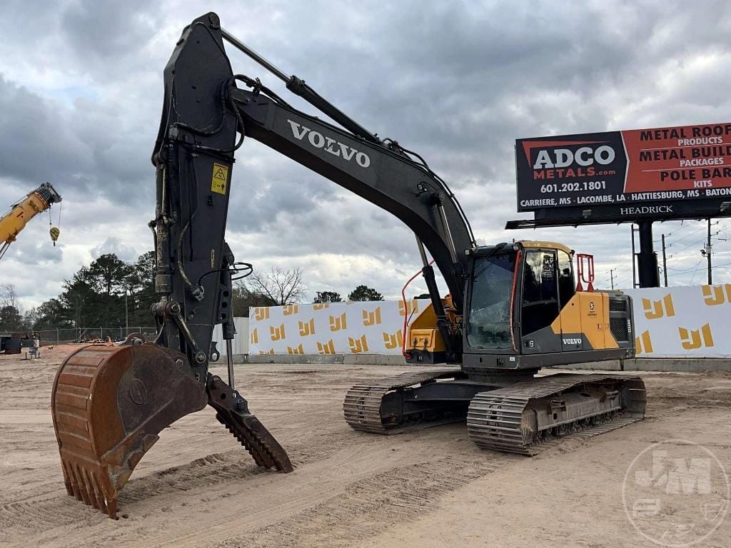2019 Volvo EC220EL Equipment Image0