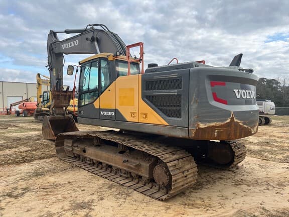 Image of Volvo EC300EL equipment image 1