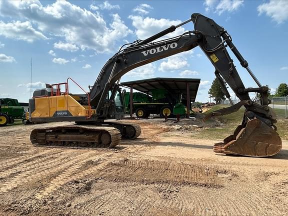 Image of Volvo EC350EL equipment image 2