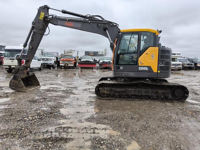 Image of Volvo ECR145EL equipment image 2