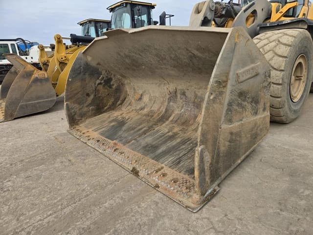 Image of Volvo L260H equipment image 1
