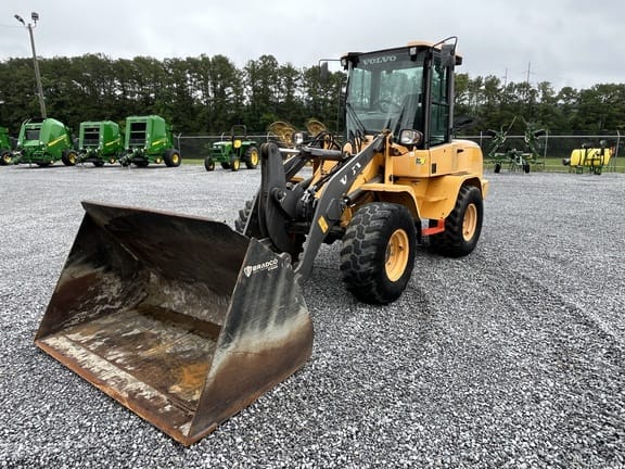 2019 Volvo L30 Equipment Image0