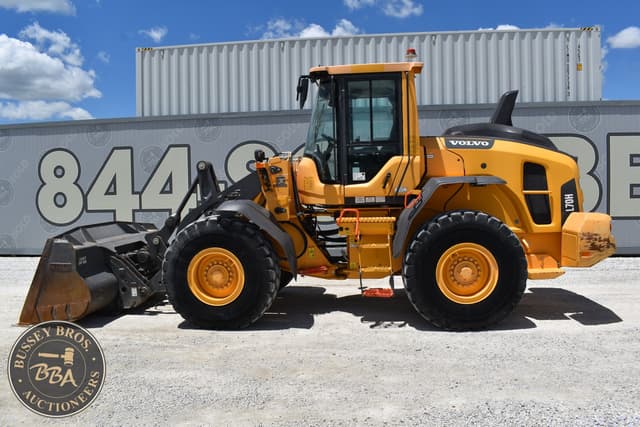 Image of Volvo L70H equipment image 3