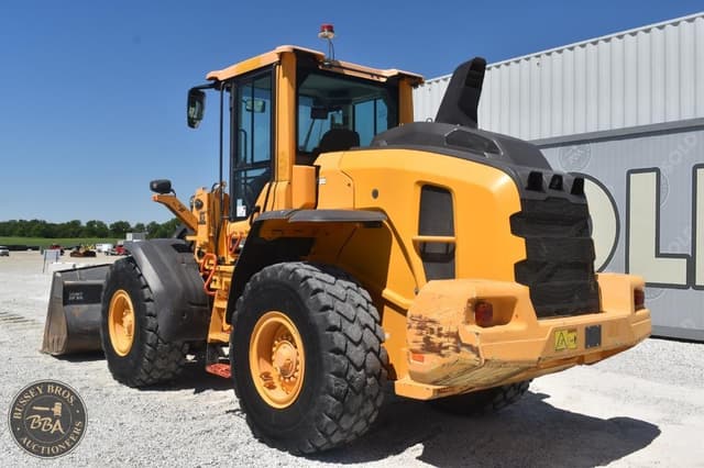 Image of Volvo L70H equipment image 2
