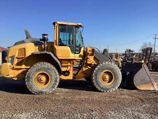 Image of Volvo L70H equipment image 4