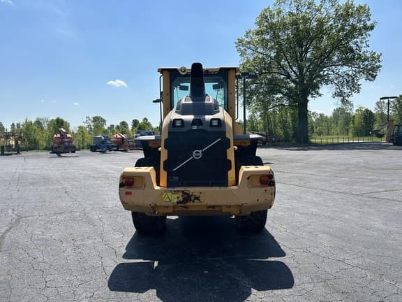 Image of Volvo L70H equipment image 2