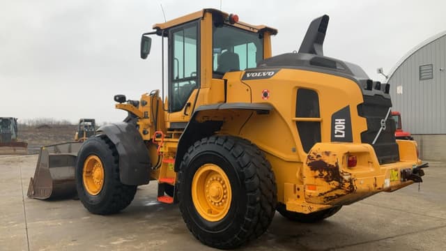 Image of Volvo L70H equipment image 2