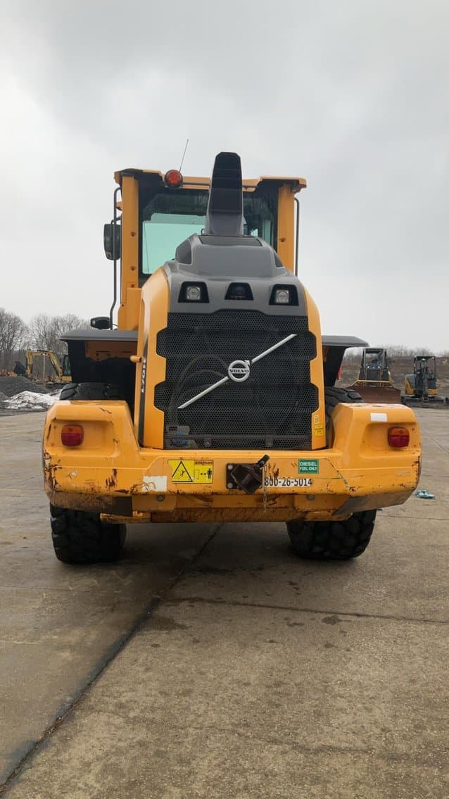 Image of Volvo L70H equipment image 3