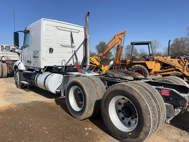 Image of Volvo D13 equipment image 1