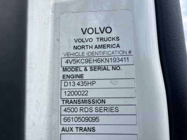 Image of Volvo VHD equipment image 2
