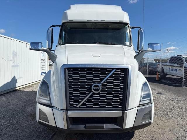 Image of Volvo VLN760 equipment image 2