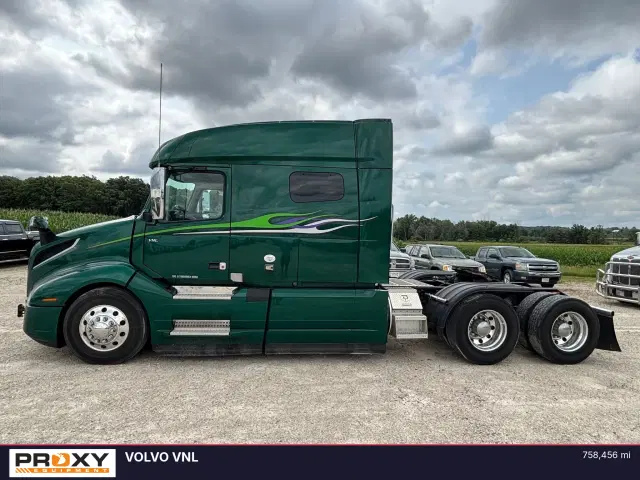 Image of Volvo VNL equipment image 4