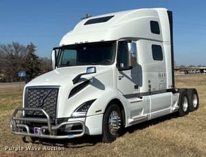 2019 Volvo VNL Image