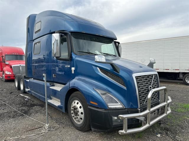 Image of Volvo VNL64T860 equipment image 2