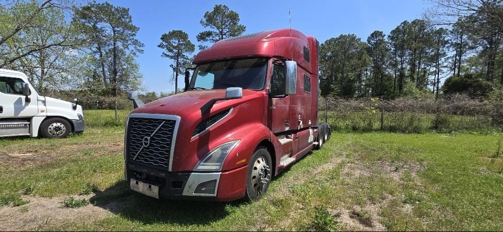 Image of Volvo VNL64T860 Primary image