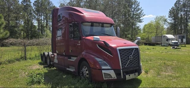 Image of Volvo VNL64T860 equipment image 2