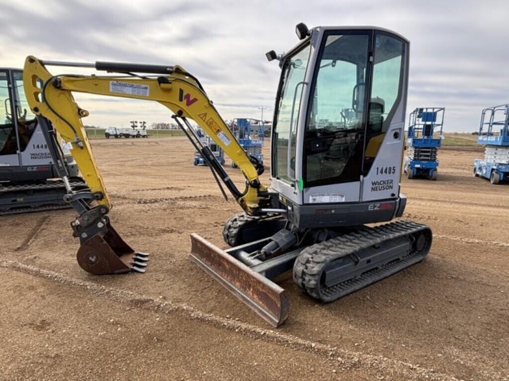 2019 Wacker Neuson EZ26 Equipment Image0