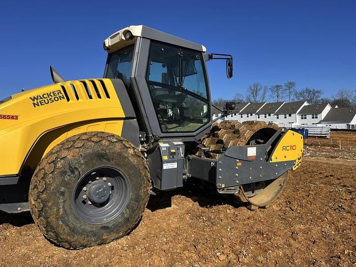 2019 Wacker Neuson RC110P Equipment Image0