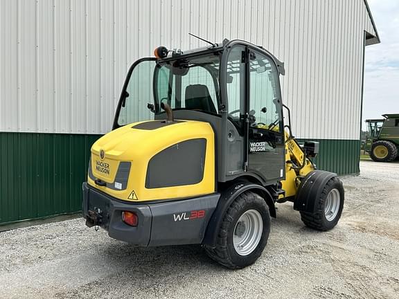 Image of Wacker Neuson WL38 equipment image 2