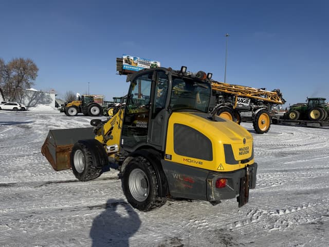 Image of Wacker Neuson WL38 equipment image 4