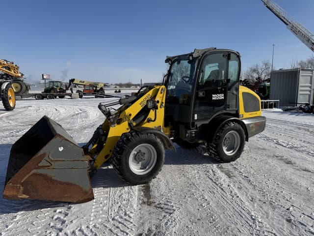 Image of Wacker Neuson WL38 equipment image 1