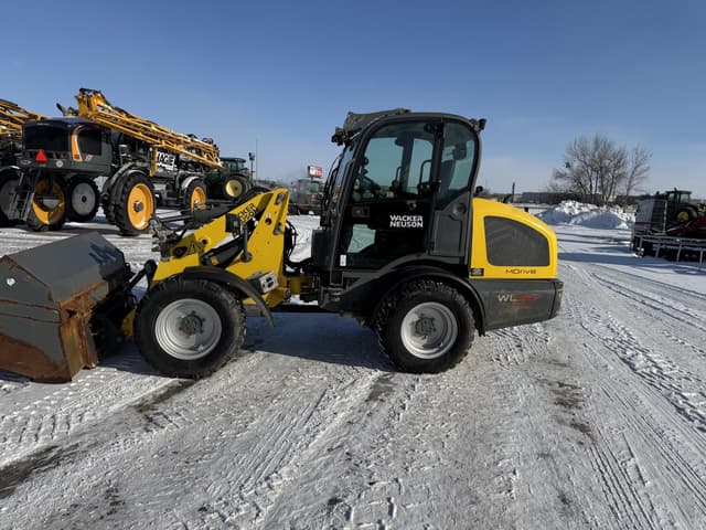 Image of Wacker Neuson WL38 equipment image 3