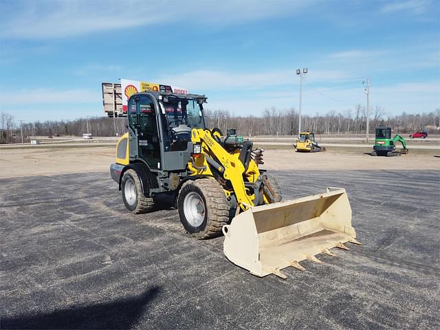 Image of Wacker Neuson WL38 equipment image 1