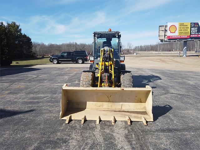 Image of Wacker Neuson WL38 equipment image 2